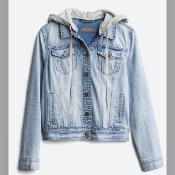 Market & Spruce Jackets & Blazers - MARKET & SPRUCE DENIM JACKET